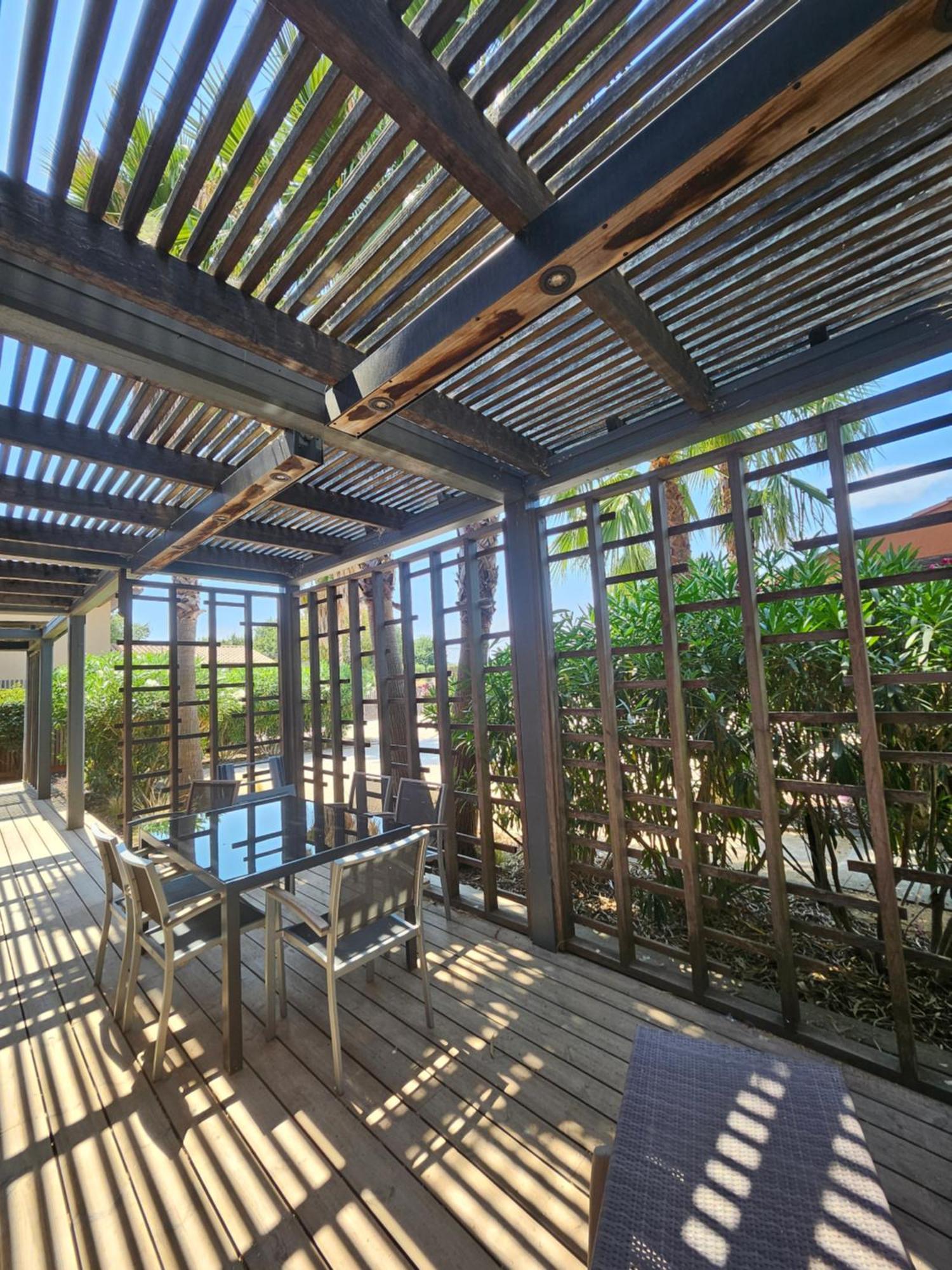 Residence Saint Pierre Grimaud Kültér fotó